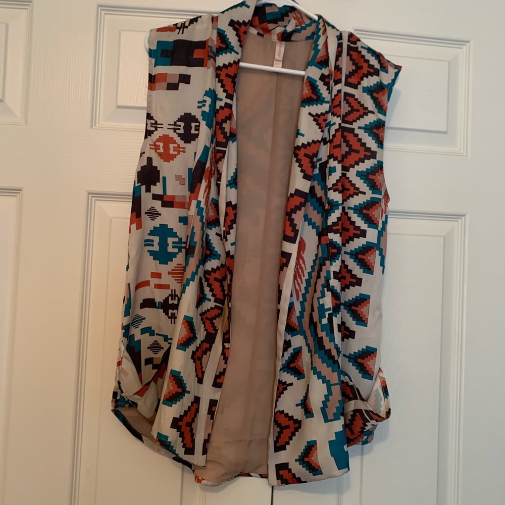 Vest🔥4/$20